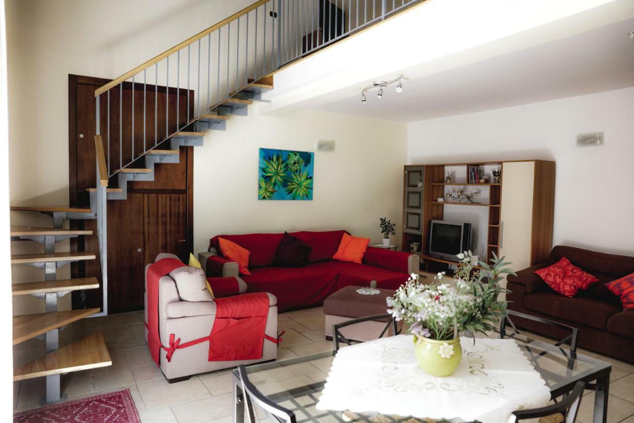 Spicchi Di Sole Bed & Breakfast Naples Exterior photo
